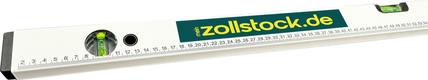 Weiße Aluminium-Wasserwaage mit aufgedruckter Zentimeter-Skala, zwei grünen Libellenkammern und dunkelgrün-gelbem Logo meinzollstock.de